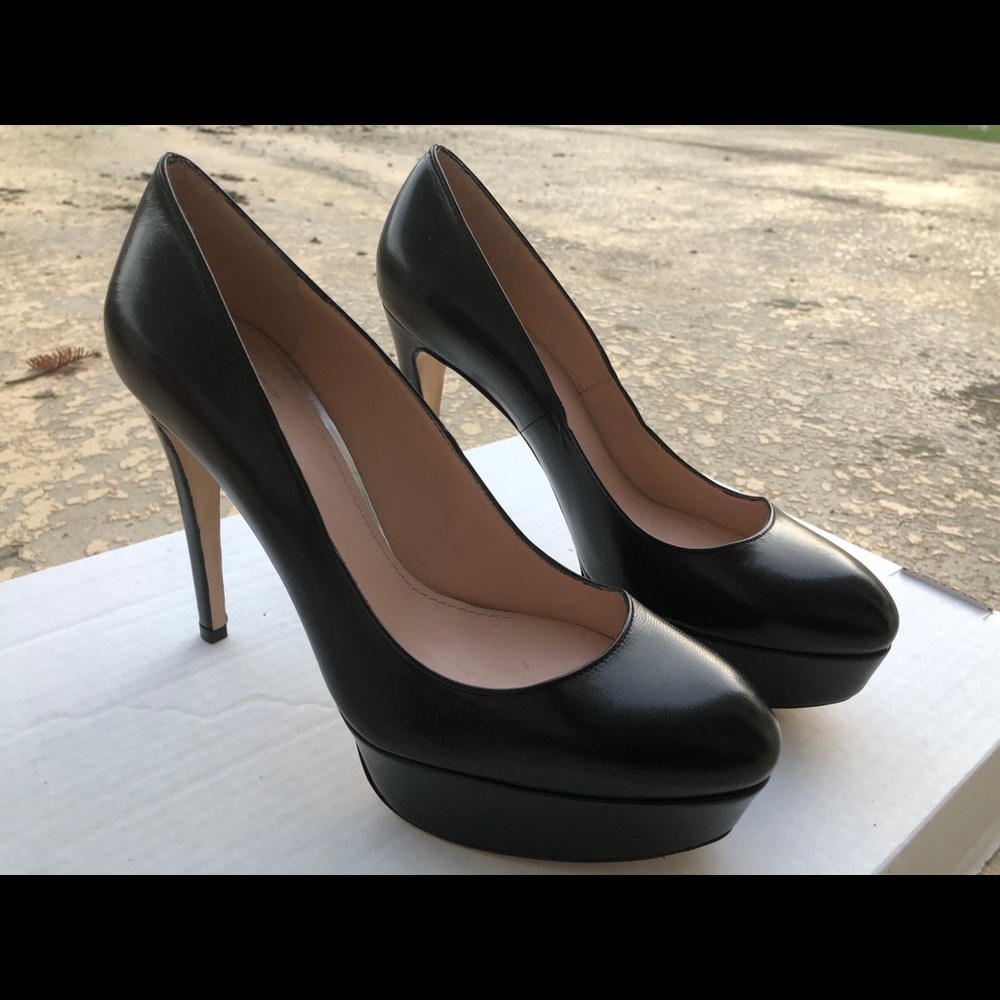 Stewart Weizmann platform stiletto  black pump